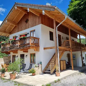 kurzenwirt-ferienwohnungen.com-bavaria.com/