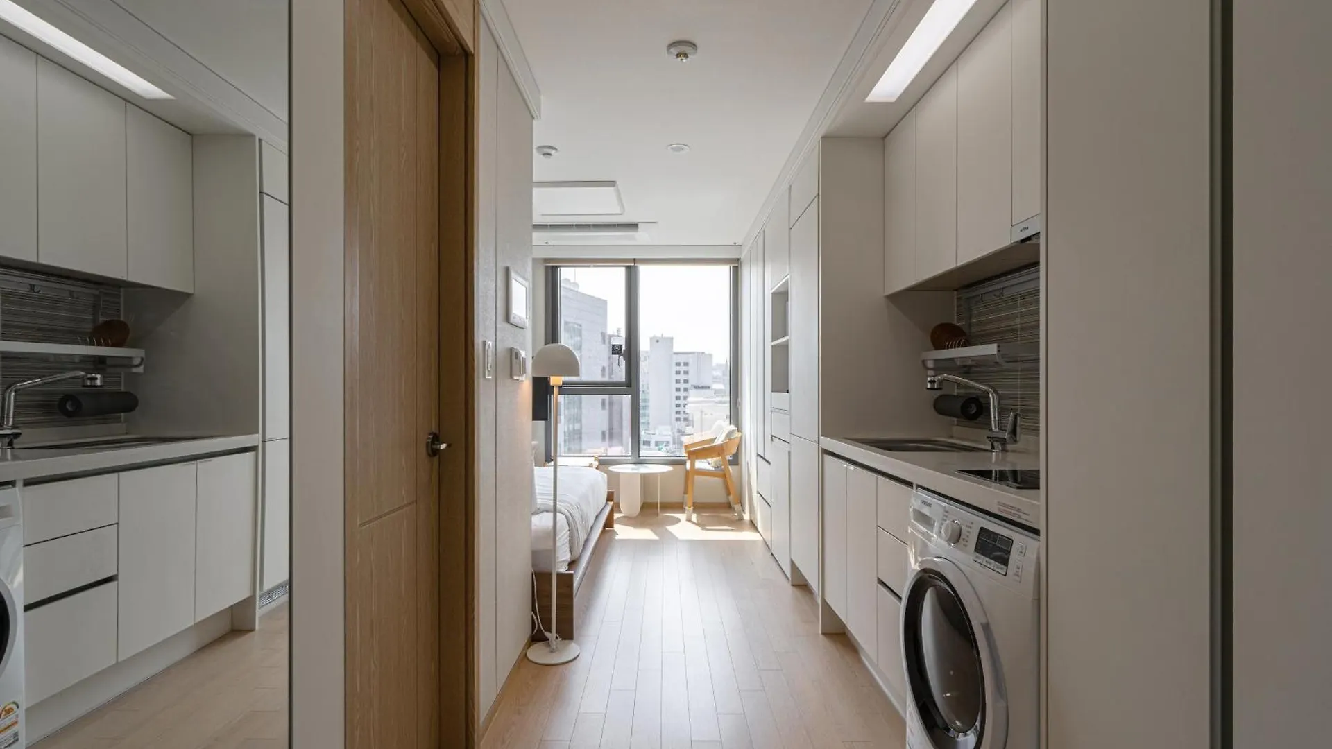 Apartment Urbanstay Myeongdong Seoul