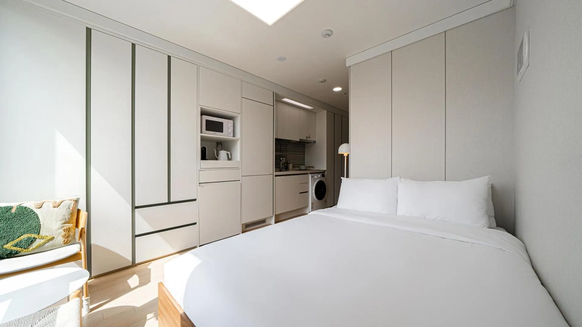Urbanstay Myeongdong Seoul Apartment
