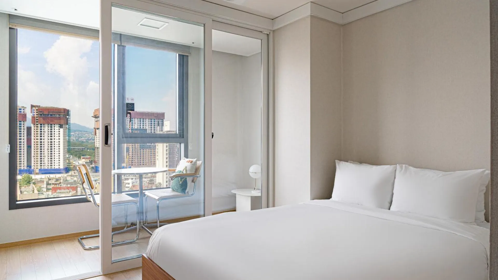 Urbanstay Myeongdong Seoul 0*,  South Korea