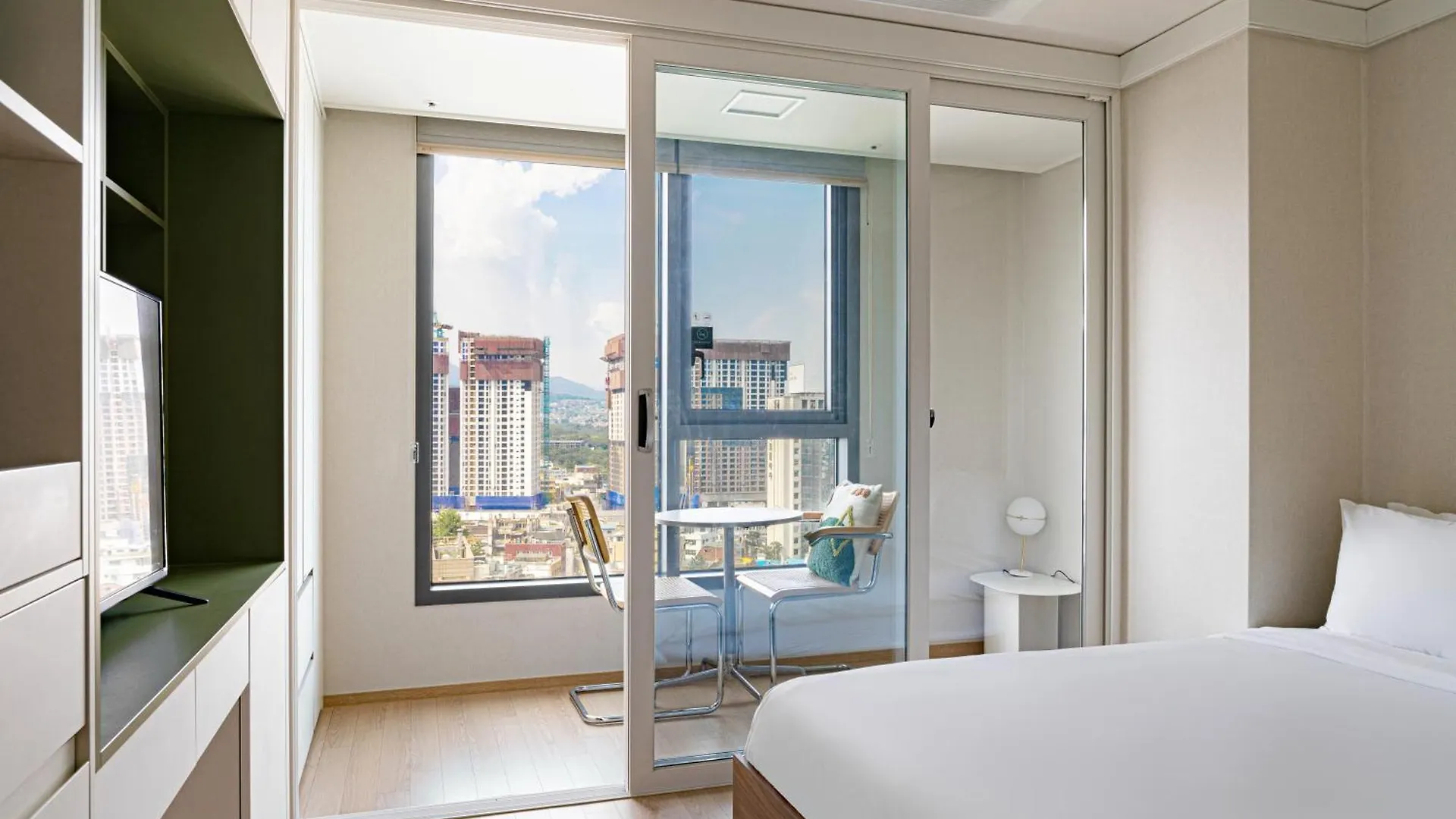 Apartment Urbanstay Myeongdong Seoul South Korea
